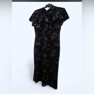 Sheri Martin Black Velvet Floral Midi Dress